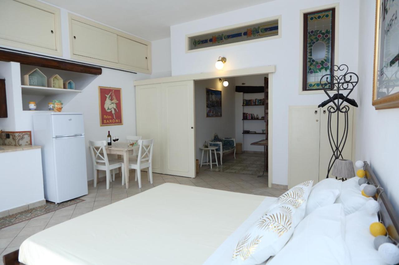 Coastal Seaview Suite & Central Balcony Street View Studio Cefalù Exterior foto